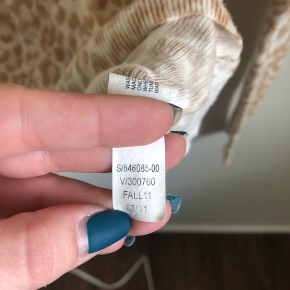 Gap Cheetah Leopard Button Up Cardigan - Picture 6 of 7